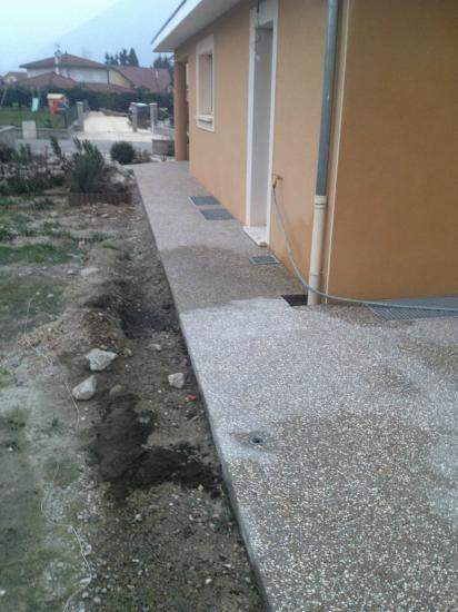 Sol extérieur en béton décoratif Saint-Quentin-sur-Isère